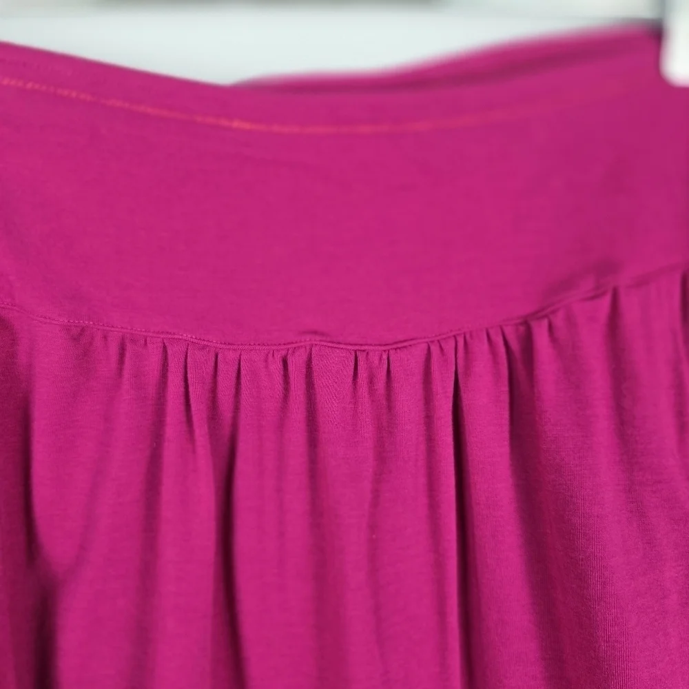 Title Nine Women's Fuschia Embroidered Bottom Skirt Gathered Waist SizeM Flouncy